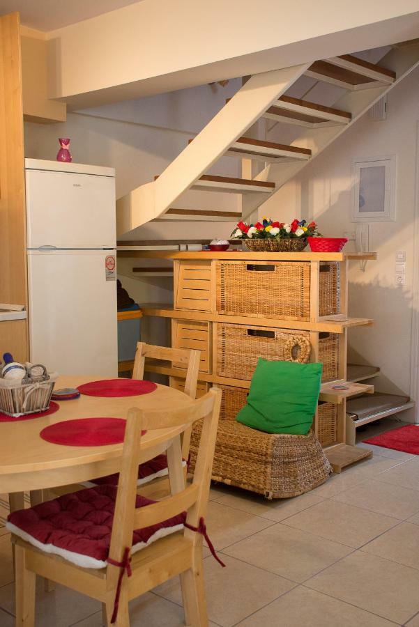 Cozy Maisonette Kamena Vourla Extérieur photo