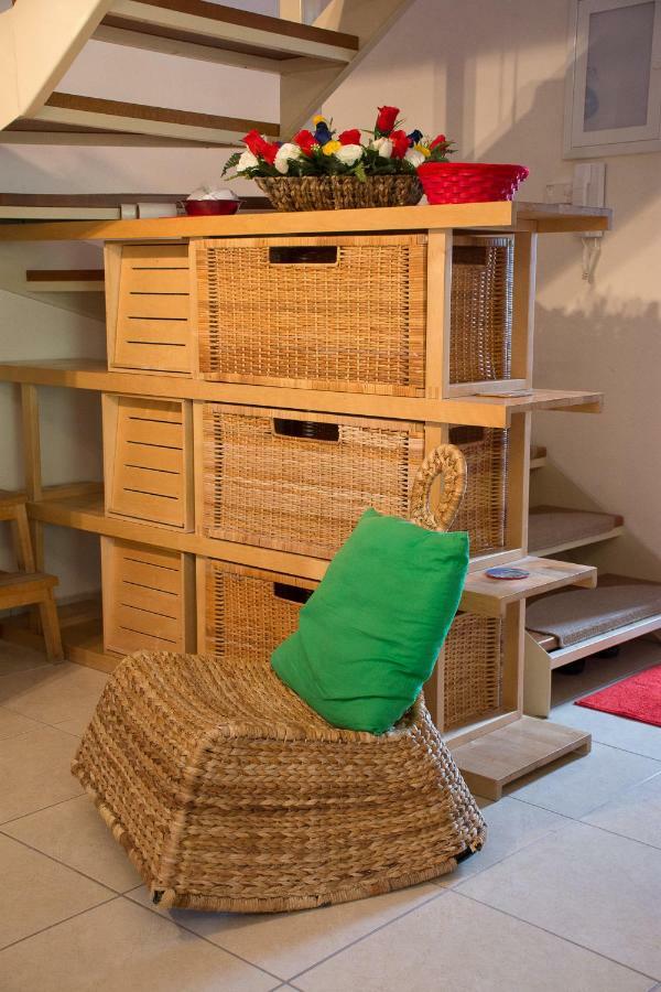 Cozy Maisonette Kamena Vourla Extérieur photo