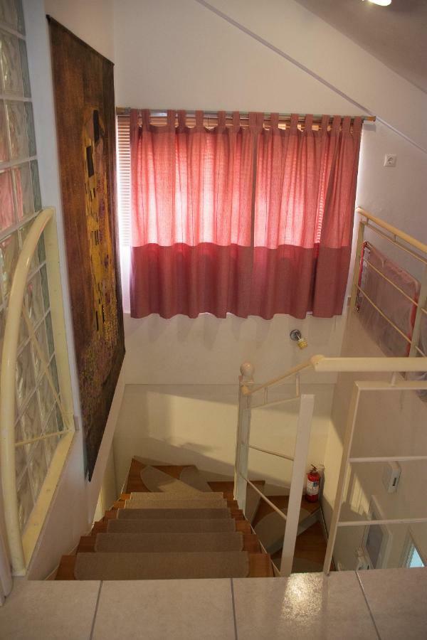 Cozy Maisonette Kamena Vourla Extérieur photo
